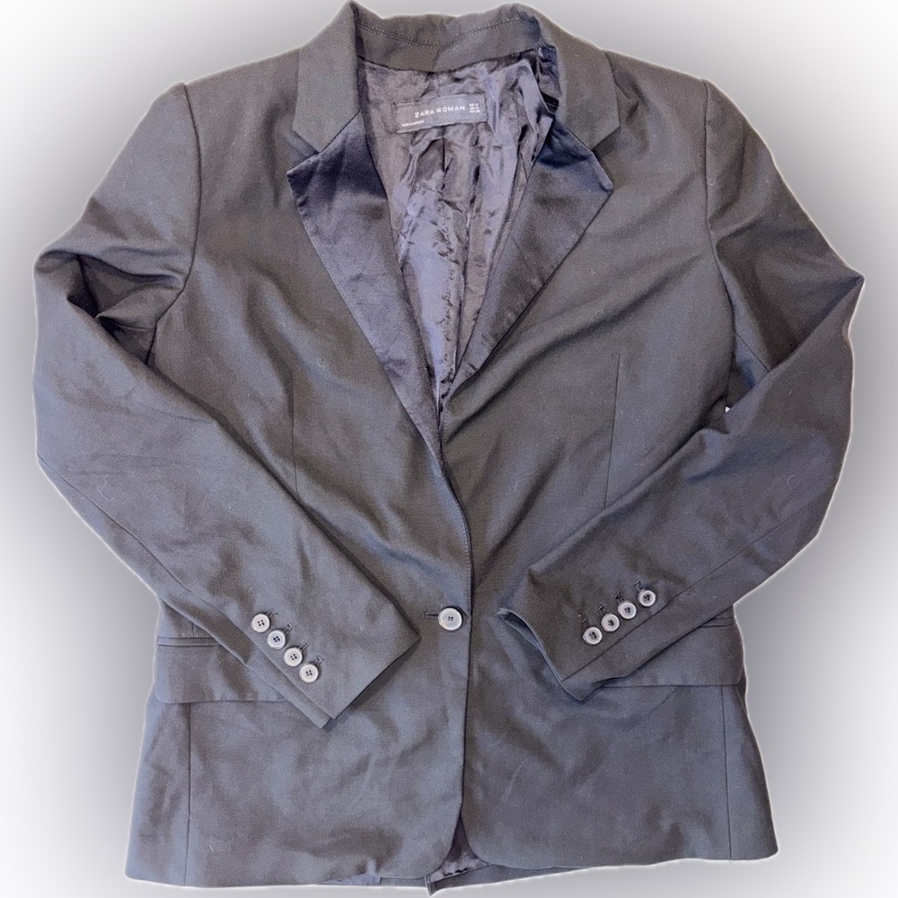 Zara Satin Detailed Blazer
